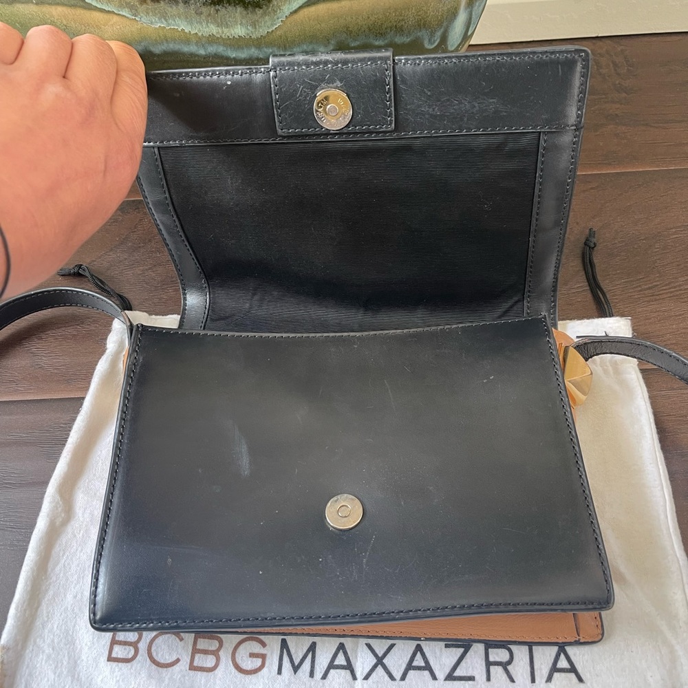 BCBG MaxAzria leather crossbody bag - Picture 13 of 16